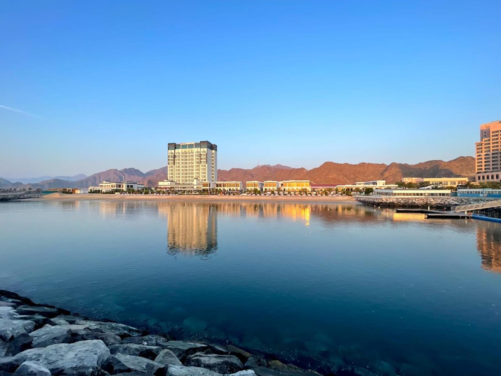 Mirage Bab Al Bahr Hotel Дибба Экстерьер фото